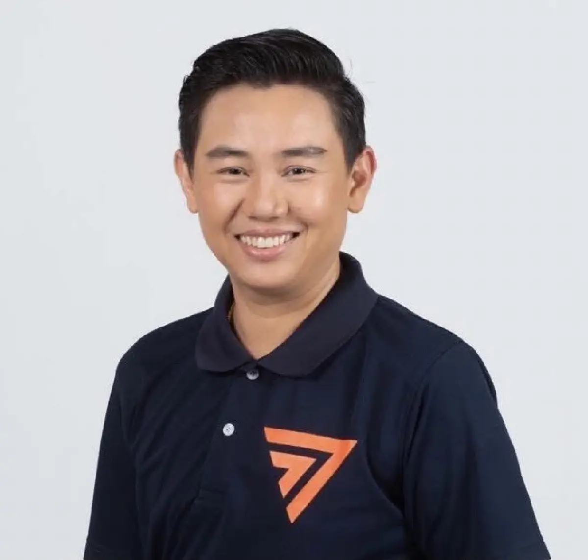 ผ่ายุทธจักรเมืองชล 'บ้านใหญ่' เอาคืน 'ส้ม' ตัวแปร 'เฮ้ง-ผู้กอง'