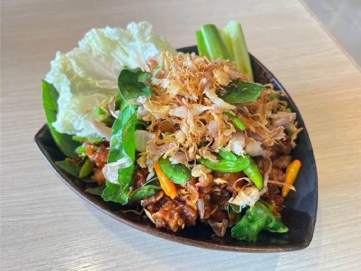 ‘ร้านแสนแสบ’ (Saen Saep) อาหารอีสานรสแซ่บ ‘ปลาดุกย่าง’ อร่อย