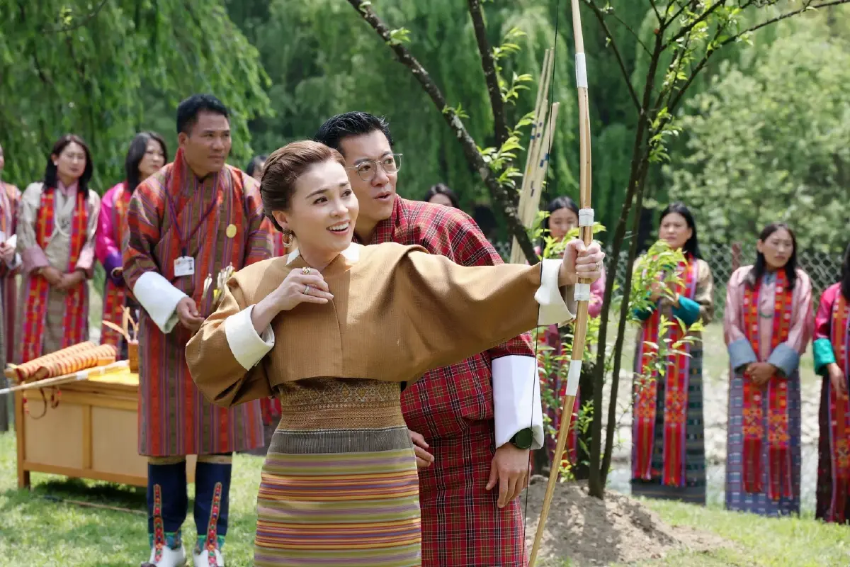 พระราชินีฉลองพระองค์ผ้าไทย ทรงสืบสานพระราชกรณียกิจด้านวัฒนธรรม