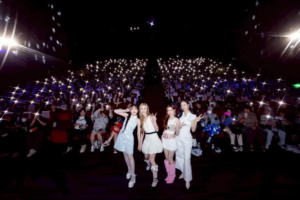 'มิ้ลค์-เลิฟ-จูน-มิวนิค' ชวนดูซีรีส์ตอนแรก 'คุณวาฬร้านชำ'