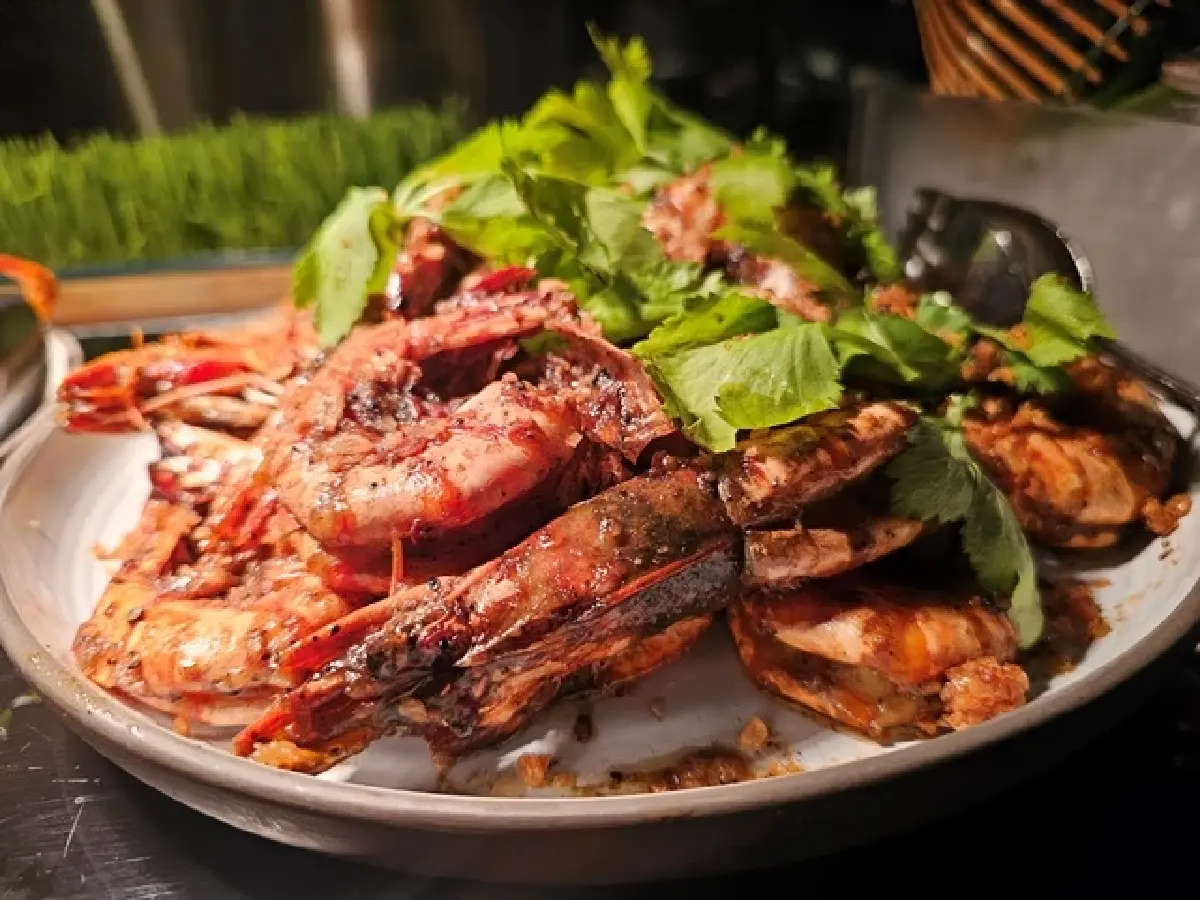 ‘บุฟเฟ่ต์คืนวันเสาร์’  Saturday Dinner Buffet ที่ W Bangkok Hotel