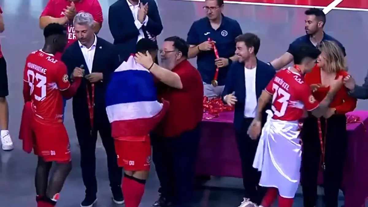 มูฮัมหมัด อุสมานมูซา ฟุตซอลไทยคนแรก นำทีมคว้าแชมป์ฟุตซอลลีกสเปน