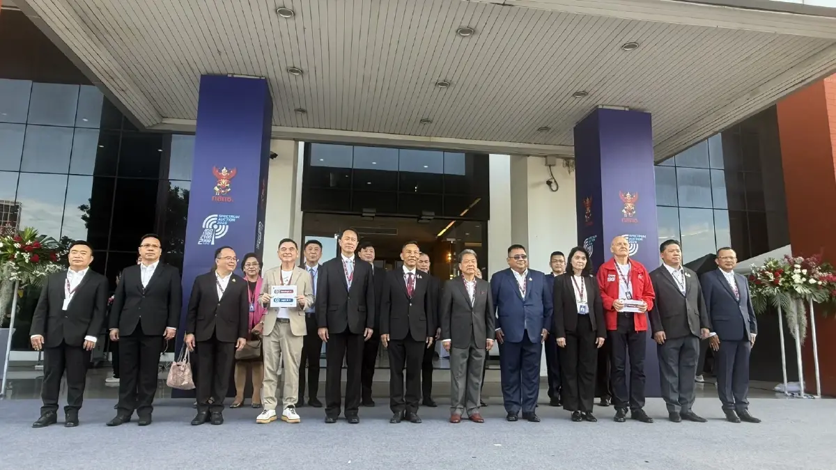 จับตา! ทรู-เอไอเอส ประมูลคลื่นมือถือ 4 ย่าน คาดเคาะหวังชิงความถี่เดิม