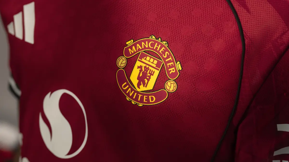 ถักทอจากโรงละครแห่งความฝัน! เสื้อเหย้าแมนยู 2025/26 ใหม่มาแล้ว