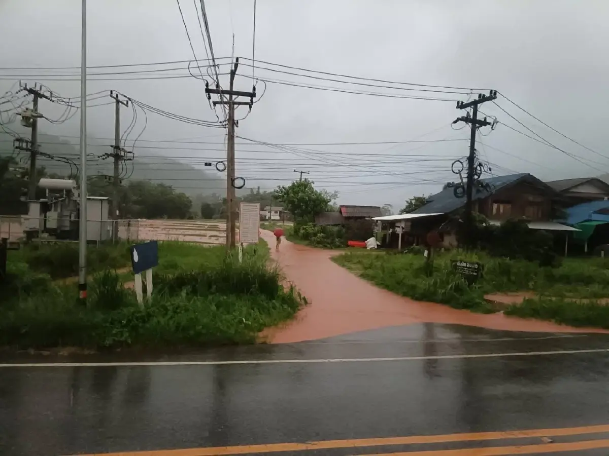 ฝนถล่มภาคเหนือ-อีสาน หนักสุดรอบปี กรมชลประทาน สั่งรับมือน้ำหลาก