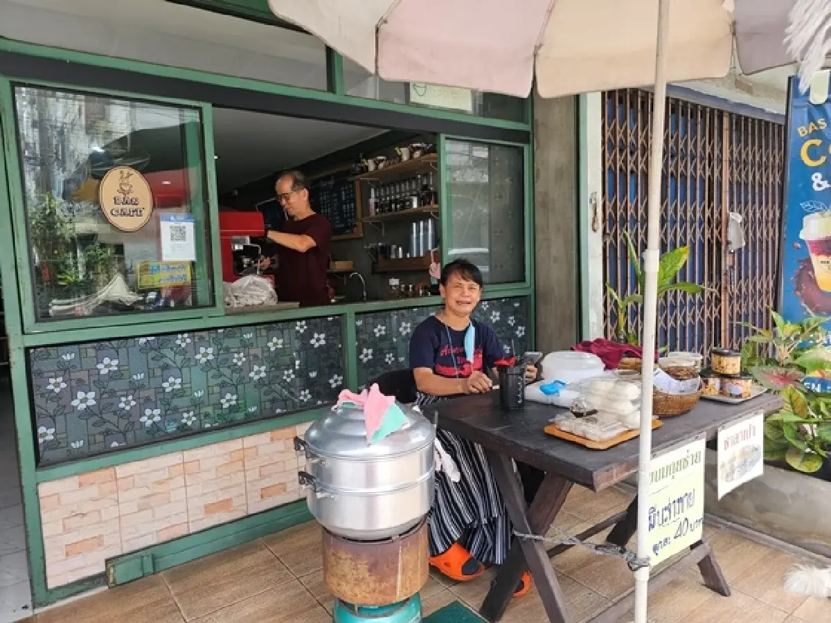 ชี้เป้า คาเฟ่ตึกแถว ‘BAS  CAFE'’ น่าสนใจ อยู่ใน ซอยนวมินทร์ 24