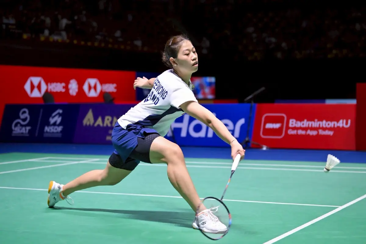 ดูสด ทีมชาติไทย พรพิชชา เชยกีวงศ์ พบ เฉิน ยู่ เฟย' อินโดนีเซีย โอเพ่น