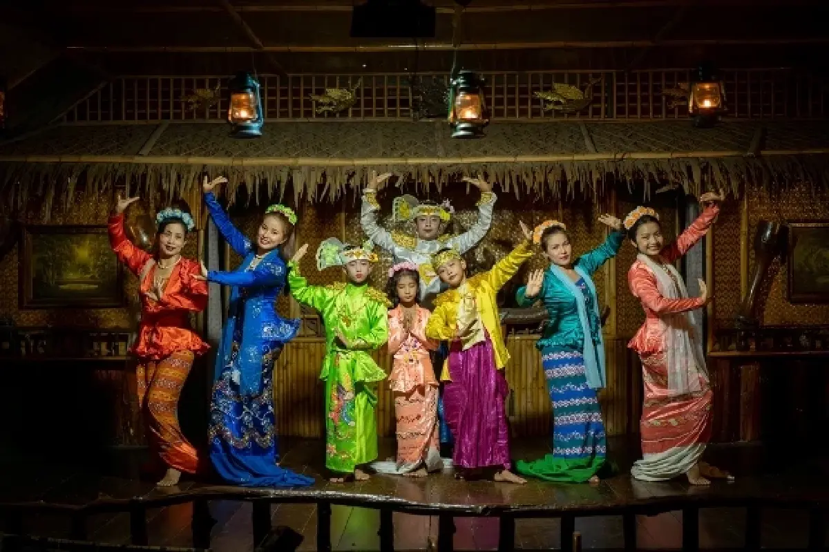 วันสบายกับ ‘ศุภฤกษ์ ศูรางกูร’ ครูใหญ่แห่งโรงเรียนหนุ่มสาวทัวร์