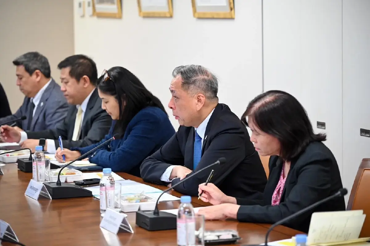 ‘มาริษ เสงี่ยมพงษ์’ มอบนโยบายทีมไทยแลนด์ฝ่ายเศรษฐกิจในญี่ปุ่น