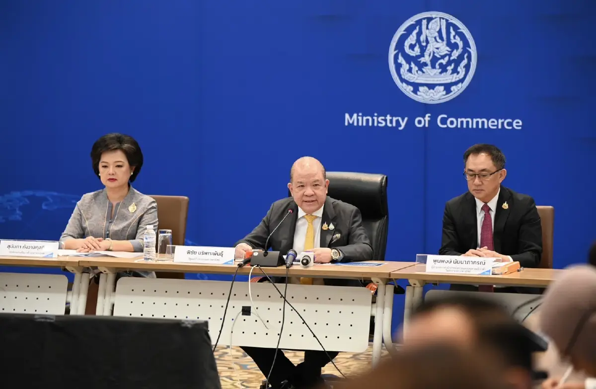 ส่งออกไทยเดือน พ.ค. 68 พุ่ง 18.4 %  มูลค่า  สูงสุดเป็นประวัติการณ์ หวังทั้งปีโตทะลุ 10 %