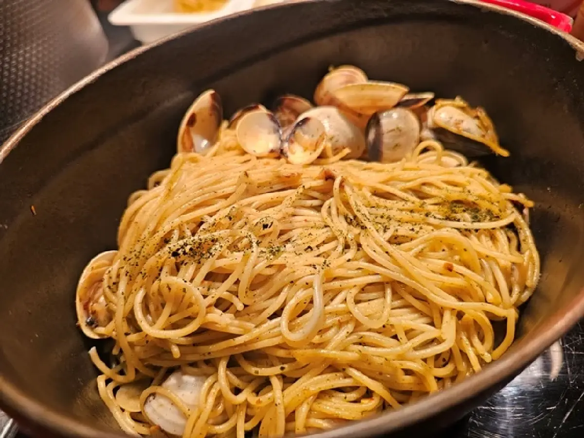 ‘บุฟเฟ่ต์คืนวันเสาร์’  Saturday Dinner Buffet ที่ W Bangkok Hotel