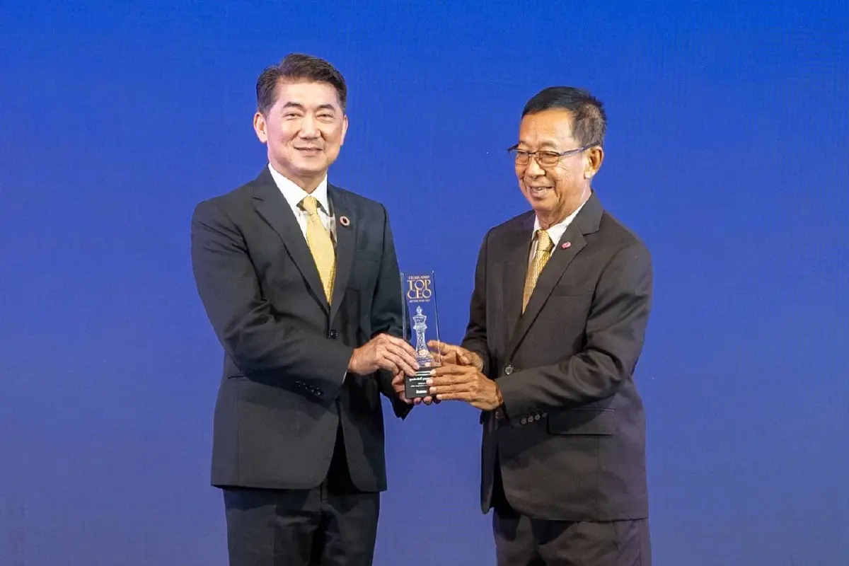 ประสิทธิ์  CPF คว้าCEOยอดเยี่ยม และTHAILAND TOP CEO OF THE YEAR 2025