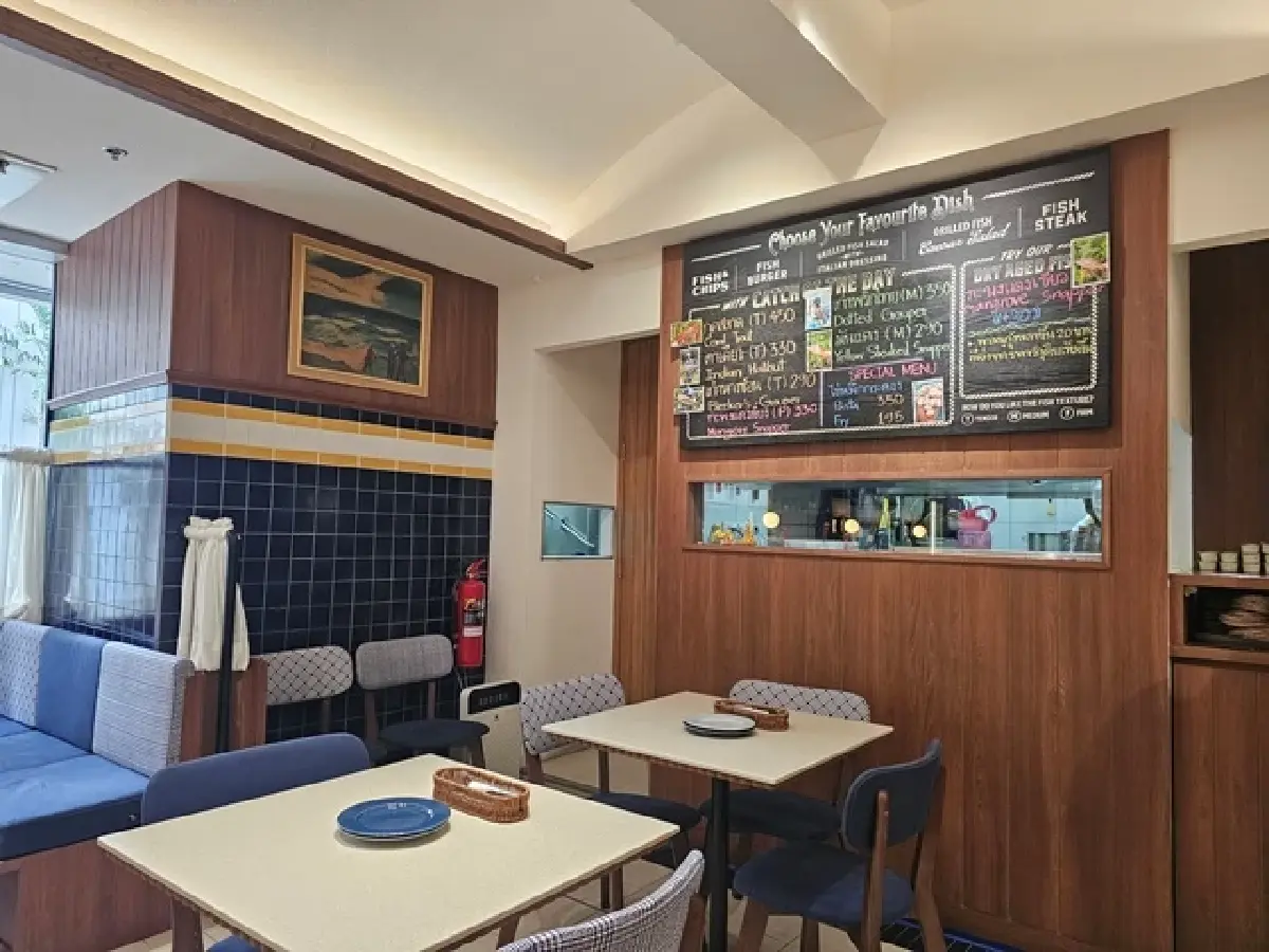 ‘ฟิชแอนด์ชิปส์’ ปลาไทย ประมงพื้นบ้าน ‘เกาะลันตา’ ที่ ‘Fishmonger’