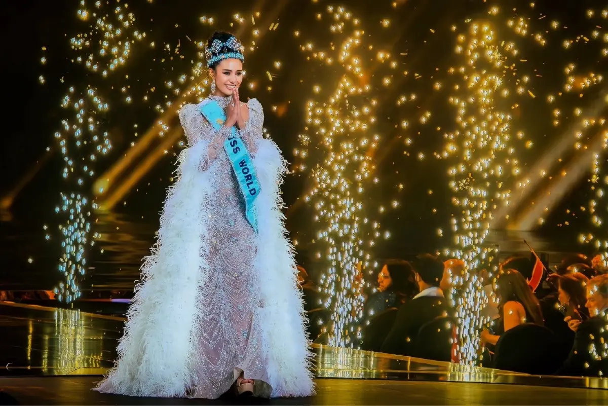 ถ่ายทอดสด ยินดีต้อนรับกลับบ้าน โอปอล สุชาตา Miss World 2025 ของไทย