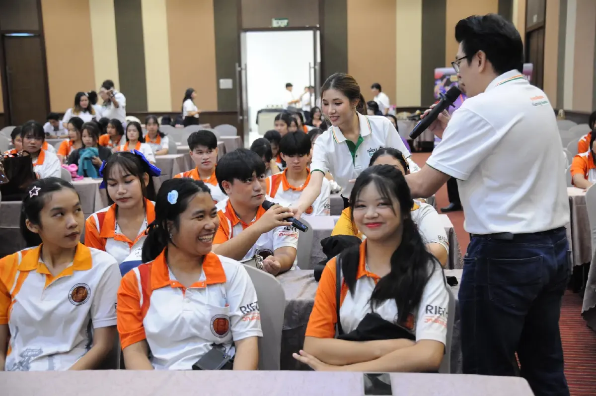 'เพื่อนชุมชน' ปั้นนักขาย TikTok ดึงมือโปรสอน 'คอนเทนต์ปัง-รายได้เป๊ะ'