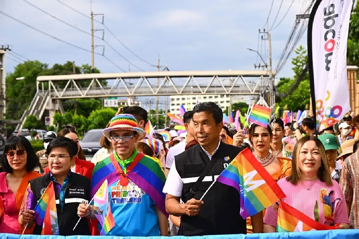 เดอะมอลล์ Pride Parade ชูภาพลักษณ์ไทย LGBTQ+ Friendly Destination