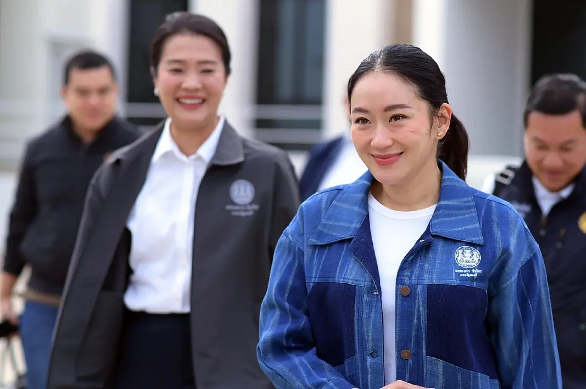 ‘เรตติ้งดิ่ง’จุดพลิกรัฐบาลพท. การเมืองฉุด-ศก.ลุ้น‘5ฉากทัศน์