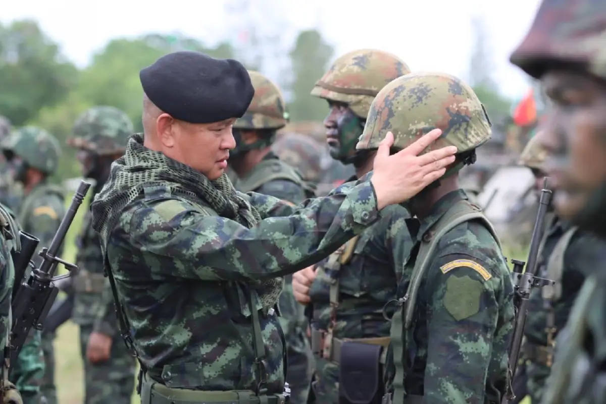 'ผบ.กกล.บูรพา'ตรวจความพร้อมรับทุกภารกิจชายแดน จ.สระแก้ว