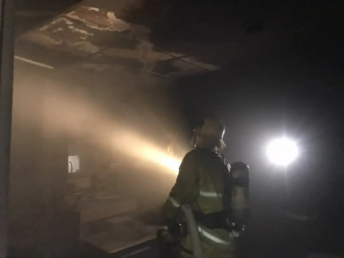 ระทึก ไฟไหม้คอนโด ซ.เจริญกรุง 63 เขตสาทร คาดต้นเหตุปลั๊กไฟต่อพ่วง