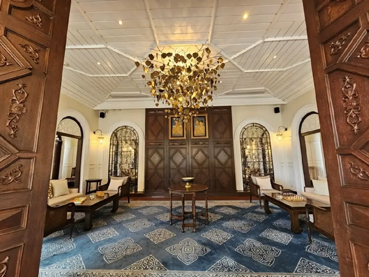 พักกายพักใจ ที่ ‘พระยาพาลาซโซ’ คฤหาสน์แห่งพระยาชลภูมิพานิช