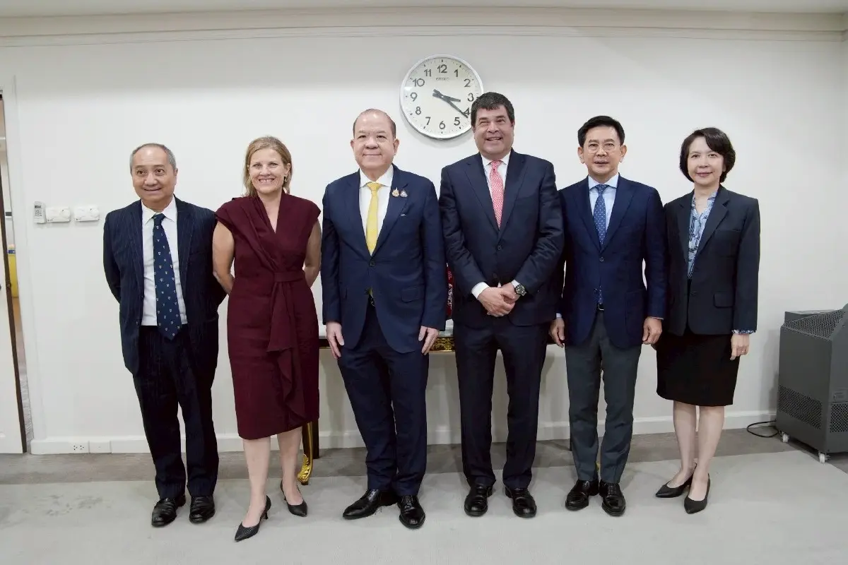 “พิชัย”หารืออดีต รมช.คลังสหรัฐ ย้ำไทยให้ความสำคัญต่อนโยบายการค้าสหรัฐ