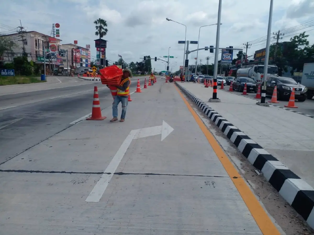 ปิดถนนมิตรภาพ สี่แยกต้นตาล อ.พล กระทบทุกคน กลับกทม. หลังวันหยุด