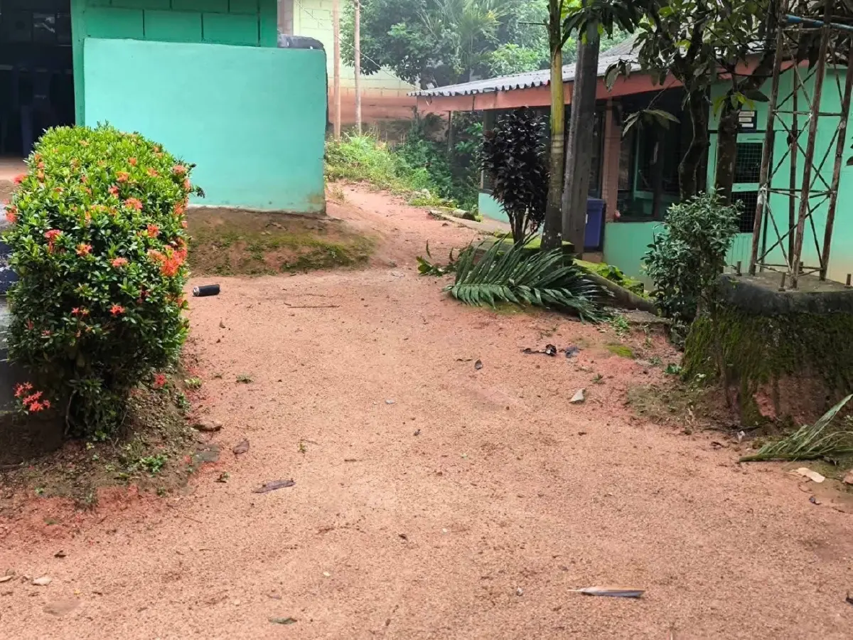 ด่วน คนร้ายบุกโจมตีฐานปฏิบัติการ ชคต.เกียร์ จ.นราธิวาส จนท.เจ็บ 2