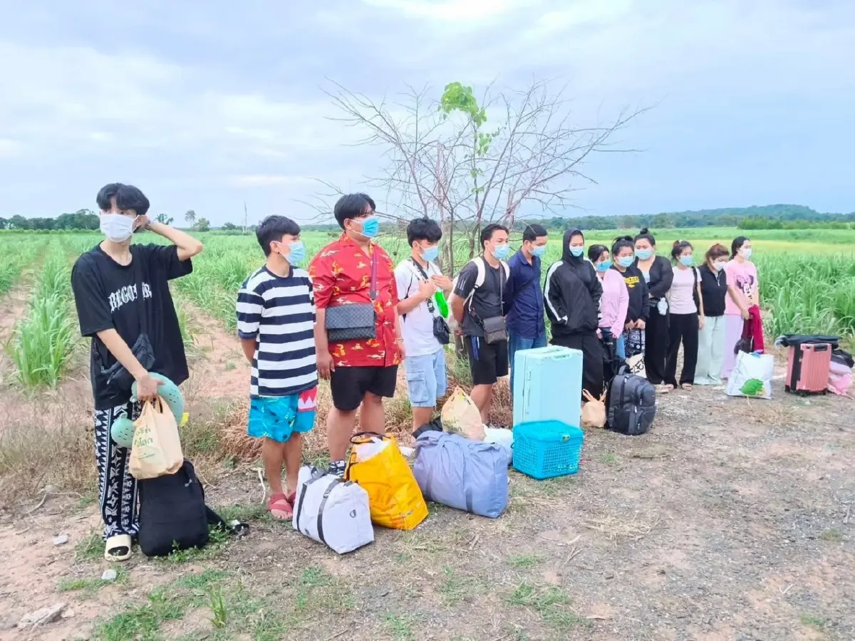 กองกำลังบูรพาจับ 13 คนไทย ลักลอบไปกัมพูชา ช่องทางธรรมชาติ