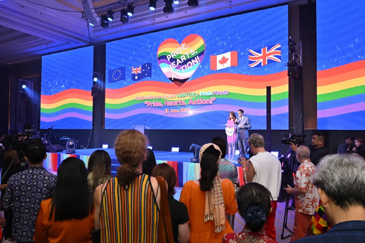 4 สถานทูตร่วมจัดงาน ‘Pride, Hearts, Action!’