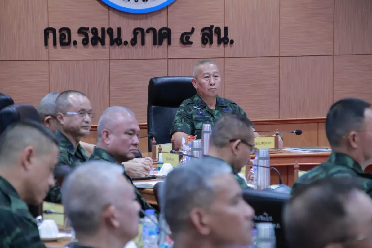 ผบ.ทบ. ลง จชต. ขันน็อตฝ่ายความมั่นคง สกัดป่วนนอกพื้นที่