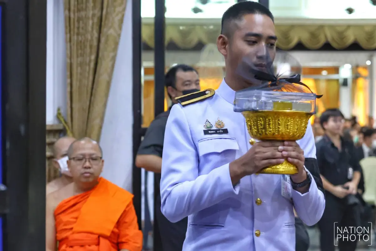 พระราชทานน้ำหลวงอาบศพ 'พล.อ.สุจินดา คราประยูร' อดีตนายกรัฐมนตรี