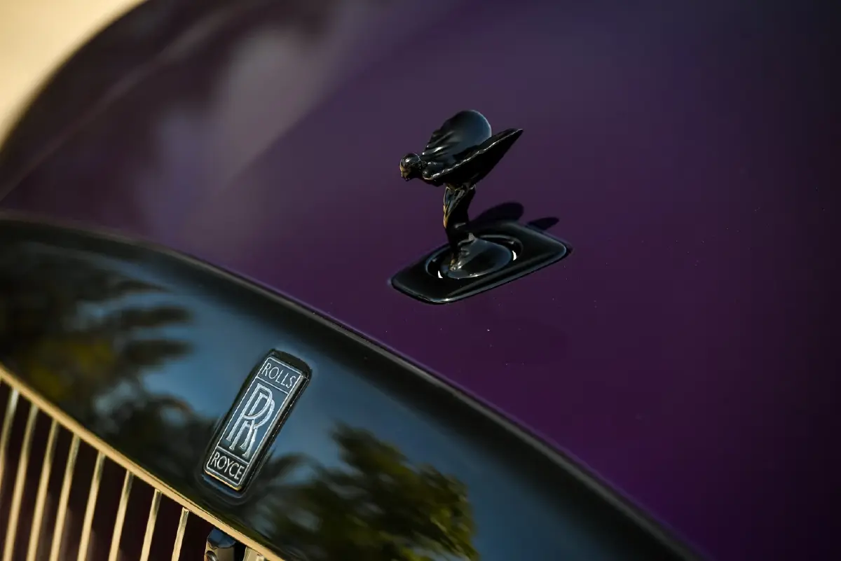 แรงสุดของ โรลส์-รอยซ์ 'แบล็คแบจ สเปกเตอร์' EV เริ่ม 41.5 ล้าน