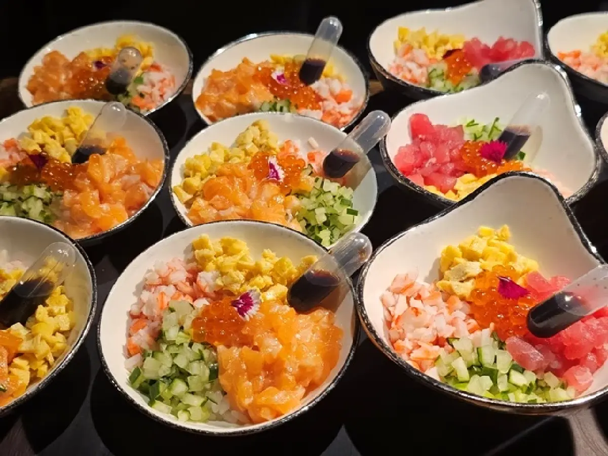 ‘บุฟเฟ่ต์คืนวันเสาร์’  Saturday Dinner Buffet ที่ W Bangkok Hotel