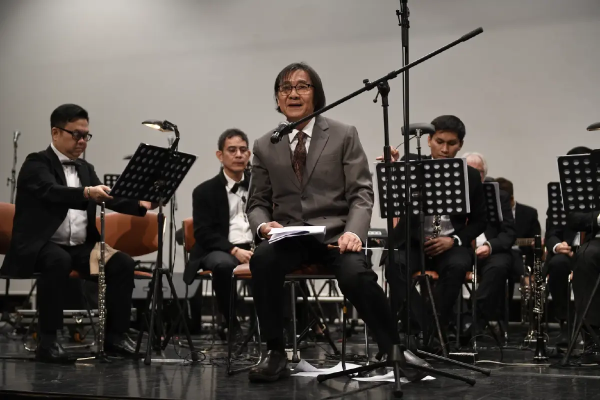 พริ้วไหวกับ 'ไหมไทย' ดนตรีข้ามศตวรรษ 'ดนู ฮันตระกูล' วาทยกร วัย 75 ปี