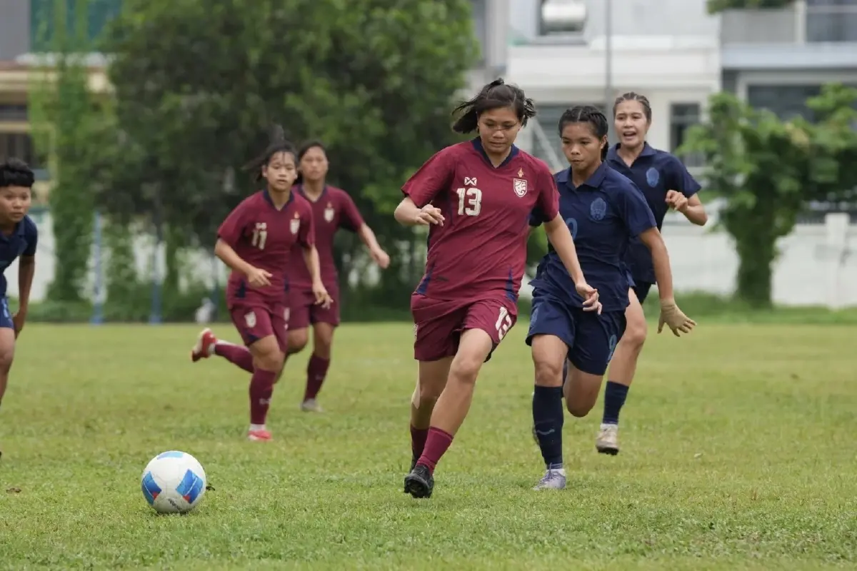ฟุตบอลหญิงทีมชาติไทย U19 ชนะ กัมพูชา ทะลุรอบรองฯ ชิงแชมป์อาเซียน