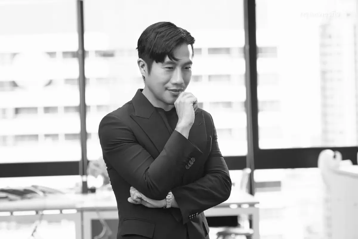 ‘เล่าเรื่อง’ ความเป็นผู้นำ ผ่าน ‘เรื่องเล่า’ ของเสื้อผ้าจาก Poem