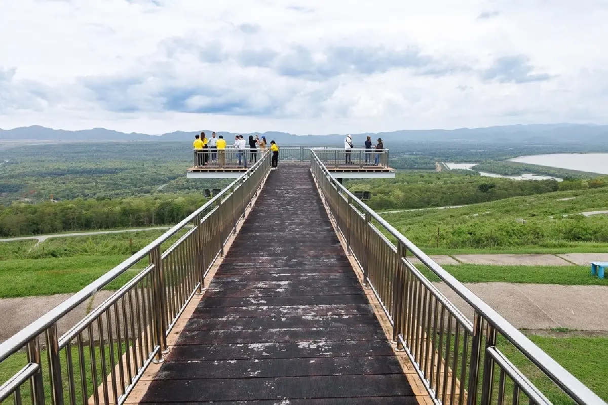 เที่ยวแม่เมาะเบิกบาน เพราะทุกฤดูกาลคือการเรียนรู้