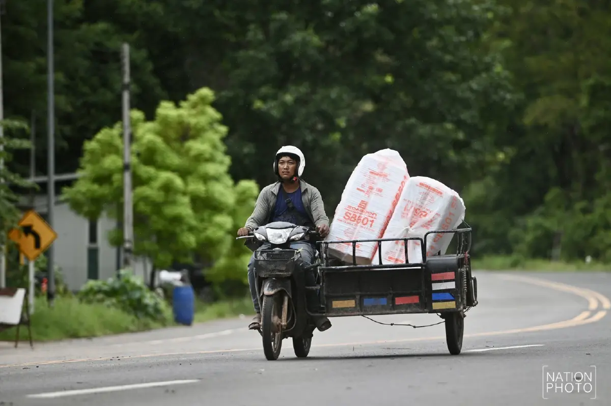 เผยภาพ 'ตลาดช่องจอม' เงียบเหงา หลังปรับเวลาเปิดด่าน 3 วัน/สัปดาห์