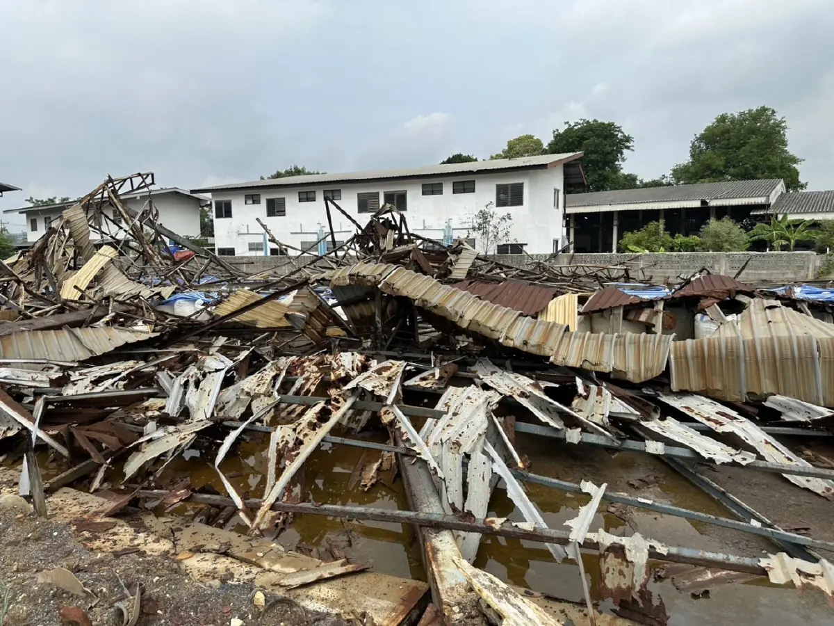 เขย่าเครือข่าย 'ขยะอุตสาหกรรมมรณะ' เจาะลึกต้นตอ หายนะข้ามจังหวัด