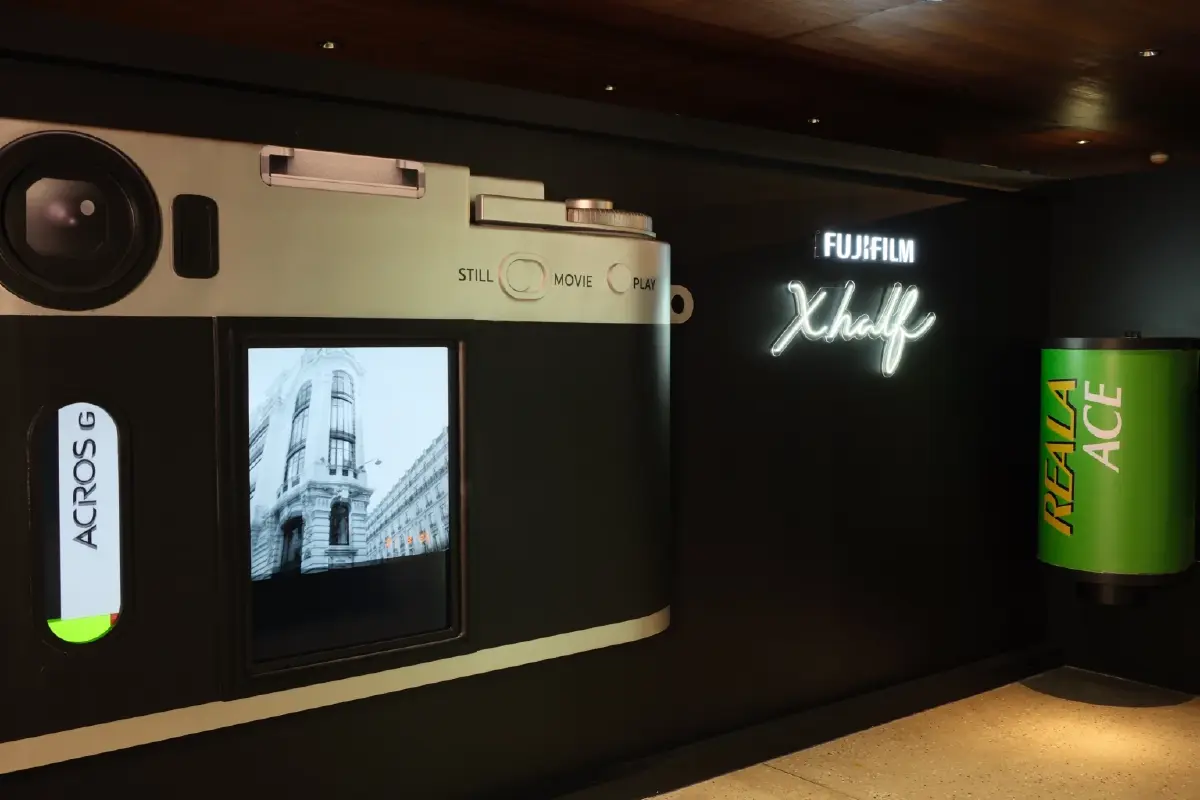 กล้องโลกสองใบ 'Fujifilm X Half' กล้องดิจิทัลในร่างกล้องฟิล์ม