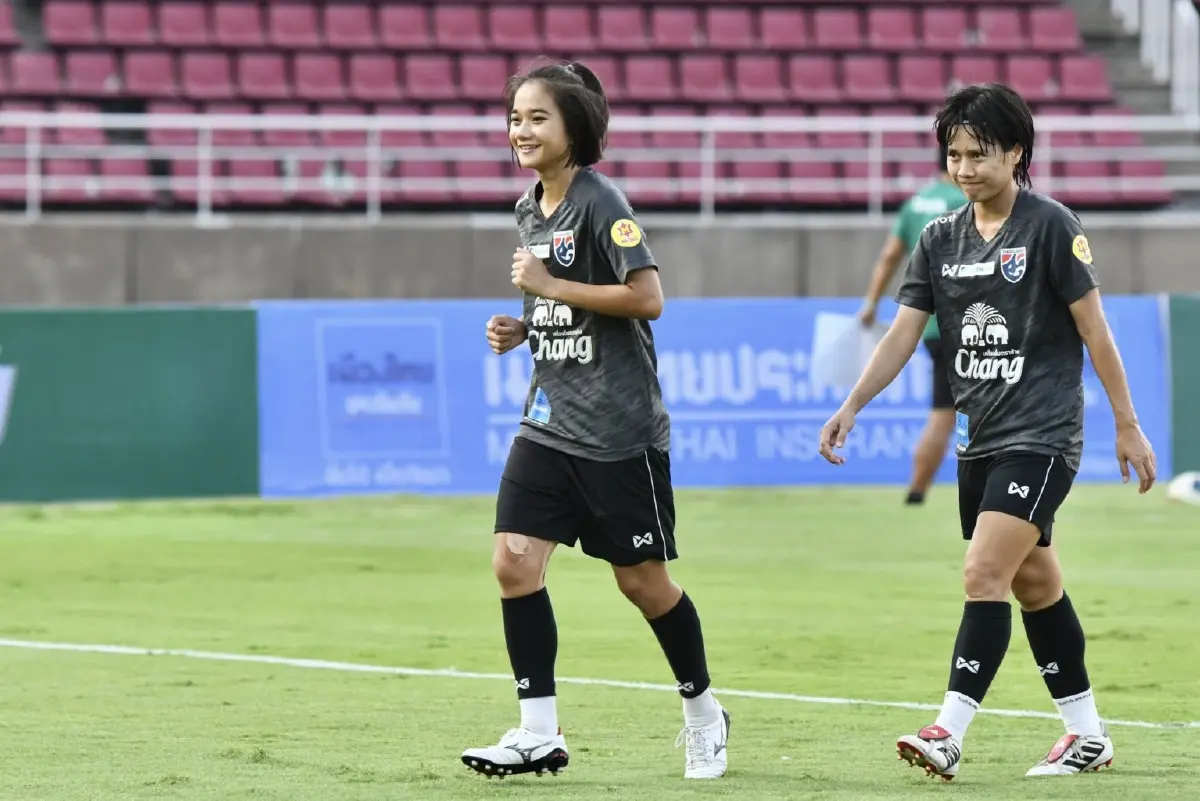 ถ่ายทอดสดฟุตบอล 'ทีมชาติไทย พบ เนปาล' ดูบอลสด ทีมหญิงชุดใหญ่