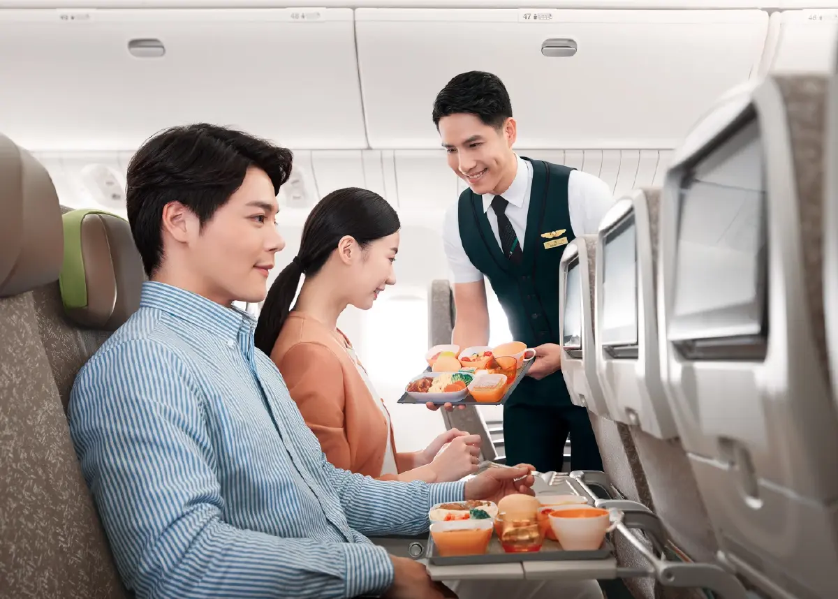 EVA AIR คว้ารางวัลสายการบินระดับ 5 ดาวจาก SKYTRAX ต่อเนื่องเป็นปีที่ 10