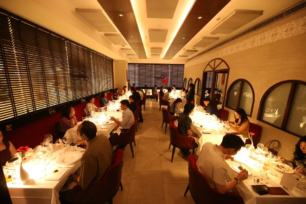 ประสบการณ์ไฟน์ไดนิ่งมื้อพิเศษ K-Curated Dining Experience โดย เดอะวิสดอมกสิกรไทย