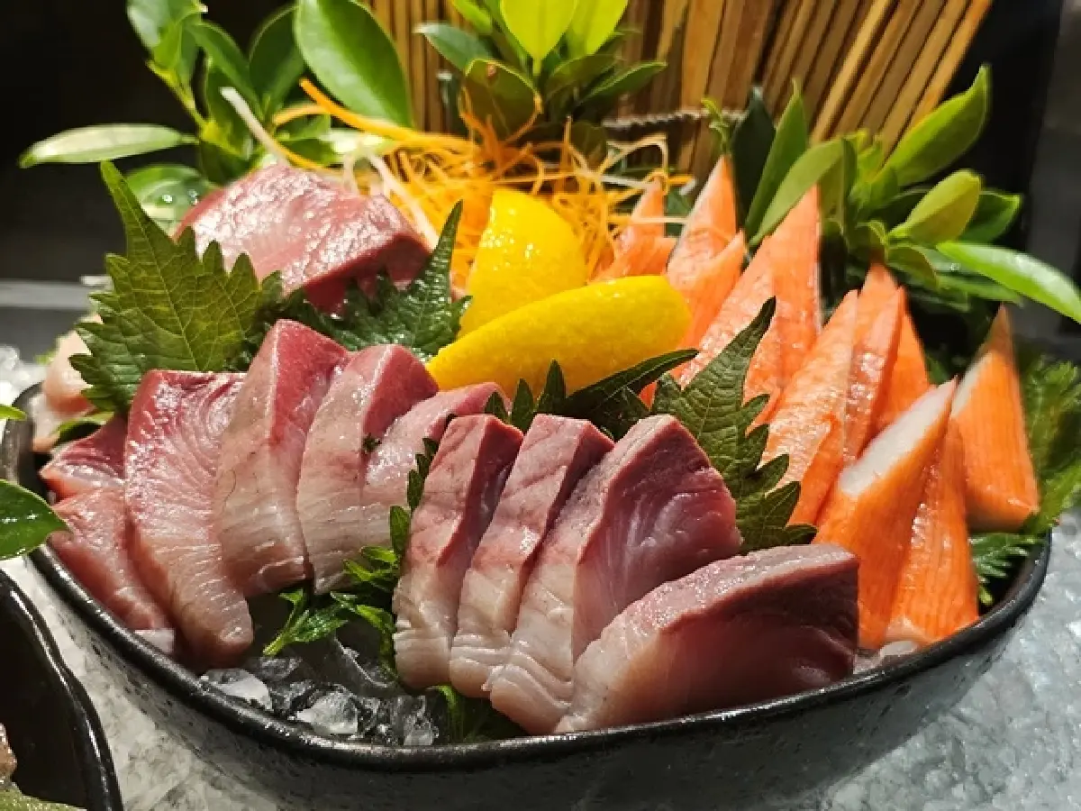 ‘บุฟเฟ่ต์คืนวันเสาร์’  Saturday Dinner Buffet ที่ W Bangkok Hotel