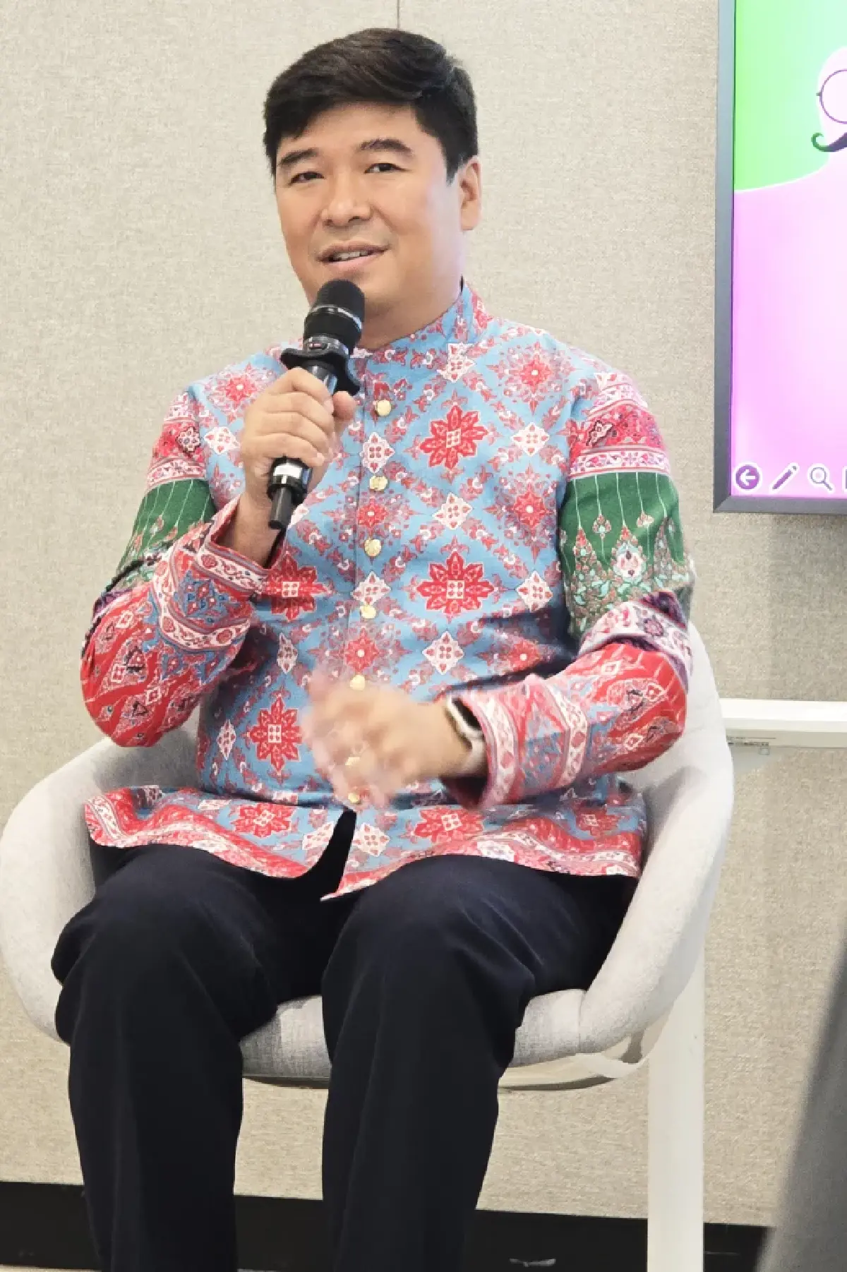 ถอดรหัส คิดใหม่ หนุน \'DEI\' ผลักดัน \'Pink Economy\' ขับเคลื่อนเศรษฐกิจไทย