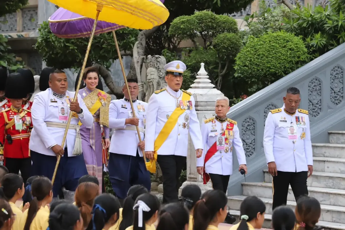 ในหลวง-พระราชินี เสด็จฯ ในการพระราชพิธีเฉลิมพระชนมพรรษาพระราชินี 3 มิ.ย. 68