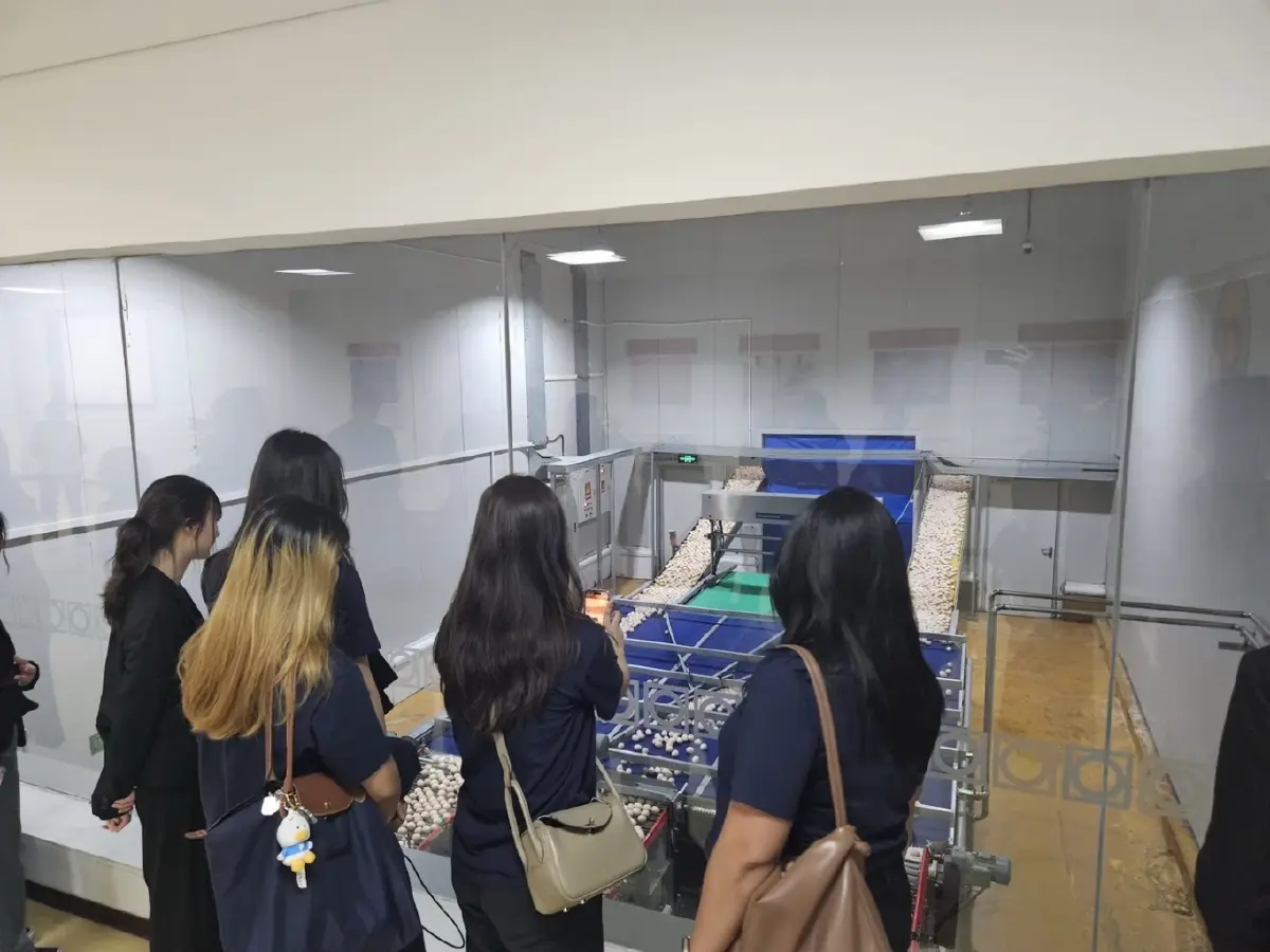 16 นิสิตนักศึกษา จุฬาฯ-เอแบค บินดูงานที่จีน กับโครงการ CP CUP