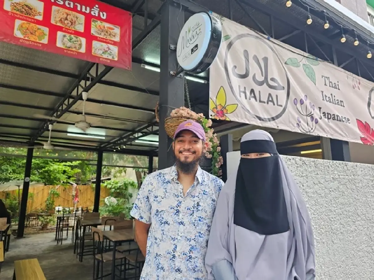 ‘มาม่าต้มยำกุ้ง’ ที่ร้าน ‘มันนาคาเฟ่’ แซ่บ จนต้องขอสูตร