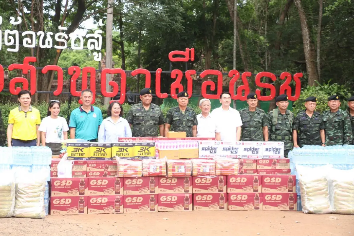 แม่ทัพภาคที่ 2 รุดเยี่ยมกำลังพล ลั่นปกป้องอธิปไตยของชาติเต็มที่