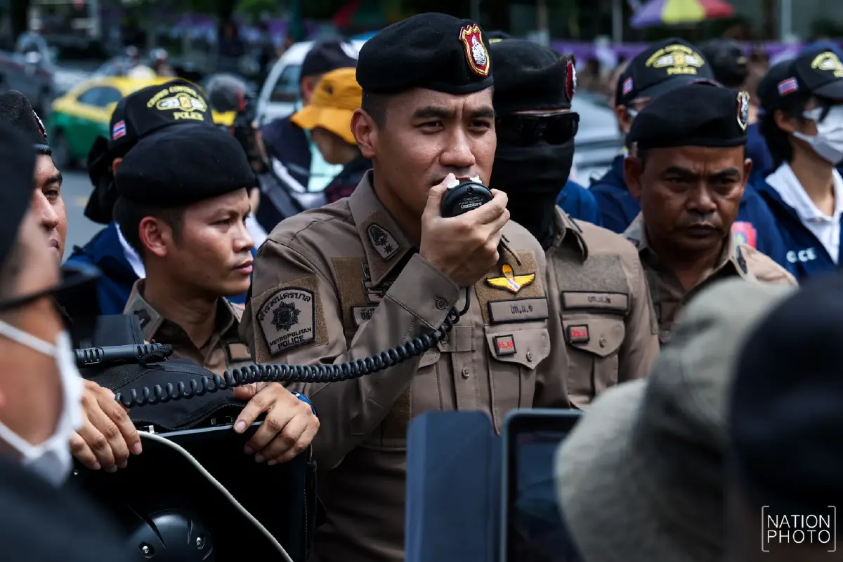 กลุ่มคปท. กองทัพธรรม ม็อบไล่นายกฯ รวมพลหน้าทำเนียบรัฐบาล